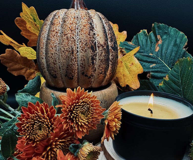 RUDENS MĀJĪGUMS : Ļaujieties šīs sezonas baudai un atrodiet savu ideālo rudens aromātu | SenseBlend