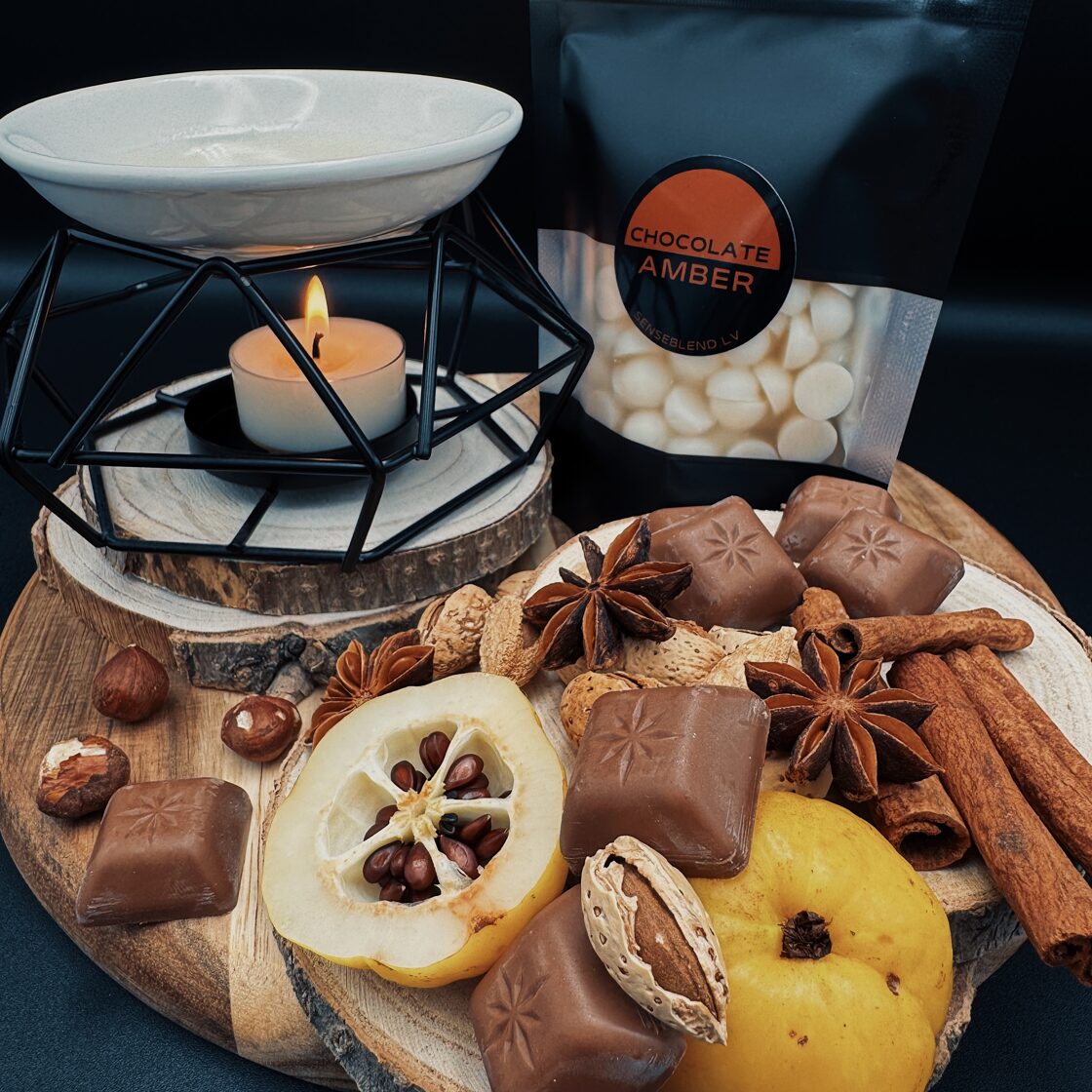 CHOCOLATE AMBER kausējamais vasks | Dziļš un piesātināts aromāts, izsmalcināts palutinājums, kas pilnībā atbrīvots no pārmērīga salduma | SenseBlend